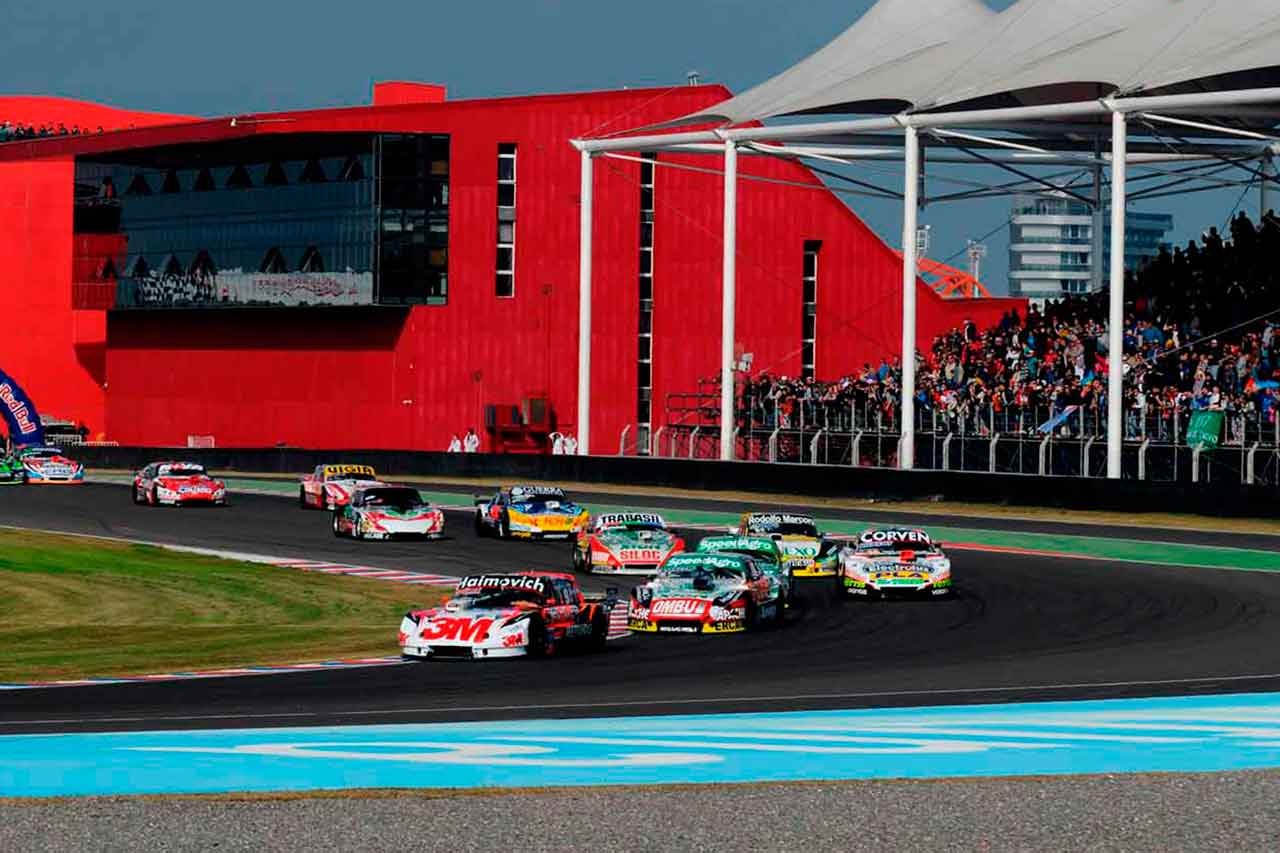 Autódromo Internacional Termas De Río Hondo en Termas de Rio Hondo Triptio