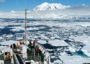Cruceros-ACT167,Cruceros patagónicos, Puerto Montt