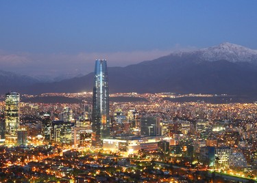 Santiago-nocturno-sanhattan-ACT345,Vida nocturna, Valparaíso