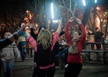 b910e19929,Santiago del Estero, noches azules con patios de chacarera, Termas de Rio Hondo