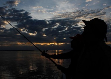 57dff731dc,Santa Fe, pesca de buenos momentos en el Río Paraná, Rosario