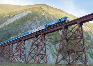 216d4afe82,Tren a las Nubes, sobre rieles y muy cerca del cielo, Campo Quijano