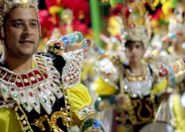 87c6c9de7e,Carnaval correntino, un mundo de sensaciones, Uguay