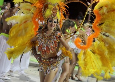 f2c64668a8,Carnaval correntino, un mundo de sensaciones, Ituzaingó