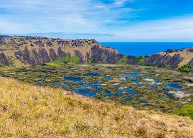 Isla-de-pascua-shutterstock-ID64-mpo3pxa7cvhm7n87qce88ufegcfvw4ewplxmz2pxv4,Parque Nacional Rapa Nui, Isla de Pascua