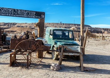 Salitrera-Humberstone-shutterstock_223089553-mpo42ybo37bp52awnh52b22evm81l34yu3gxg5ehm8,Oficinas salitreras de Humberstone y Santa Laura, Iquique