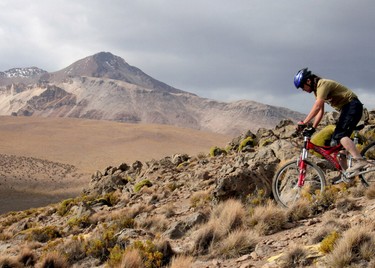 Biking-surire-ACT100,Mountainbike, Puerto Natales