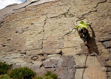 Escalada-cajon-del-maipo-veronica-binder-ACT93,Montañismo y escalada, Villarrica